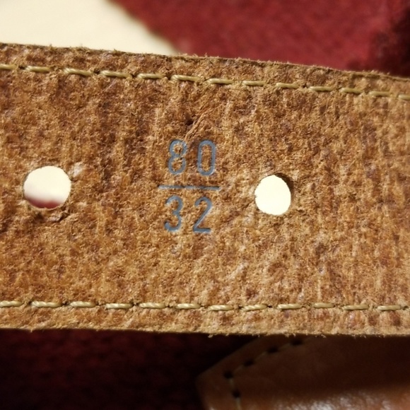 A.P.C. Belt Burgandy - Picture 3 of 8